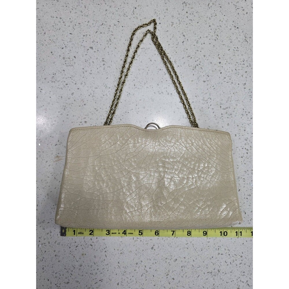 Vintage Mardane crackle leather purse featuring a gold-toned kiss-lock frame